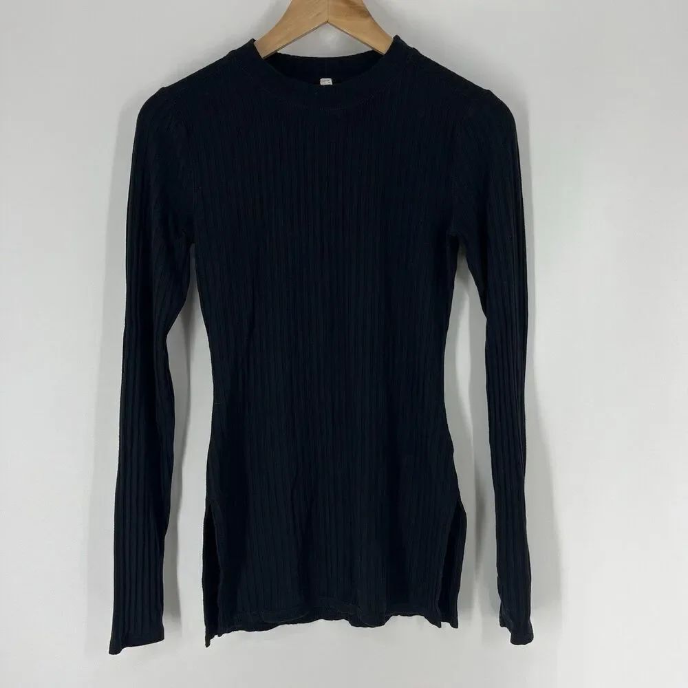 Free People Movement Top Size XS Black Ribbed Blissed Out Long Sleeve Thumbholes